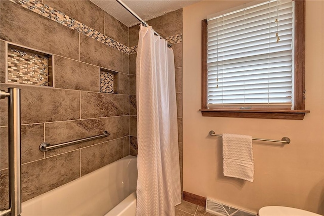 1318 Dellview Dr, Unity Twp, PA 15601 - full bath featuring shower / tub combo with curtain and tile patterned floors