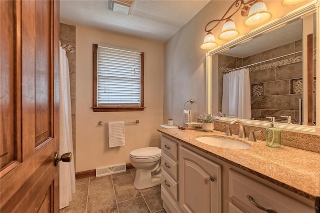 1318 Dellview Dr, Unity Twp, PA 15601 - full bath with vanity, tile patterned flooring, tiled shower, and a textured ceiling