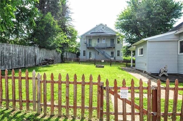 3411 York St, Mckeesport, PA 15132 - fenced backyard with stairs