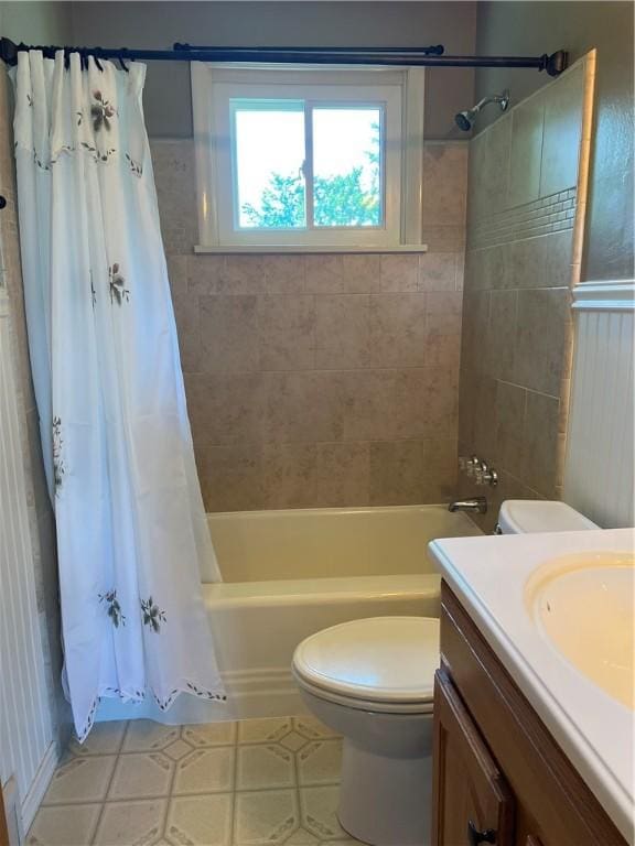 642 S 3rd St, Sharpsville, PA 16150 - bathroom with tile patterned floors, vanity, and shower / bath combo