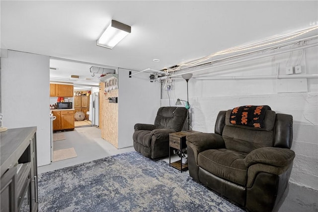 3879 Pittsburgh Rd, Perry Twp Fay, PA 15473 - living room featuring concrete floors