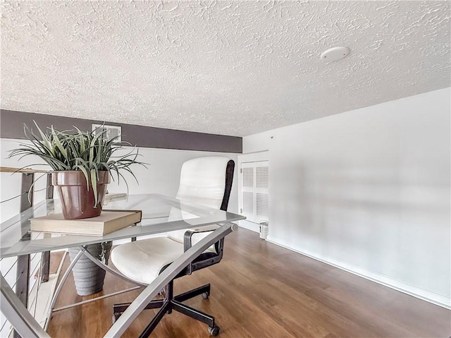 66 Pius St Unit 103, South Side, PA 15203 - office featuring a textured ceiling and wood finished floors