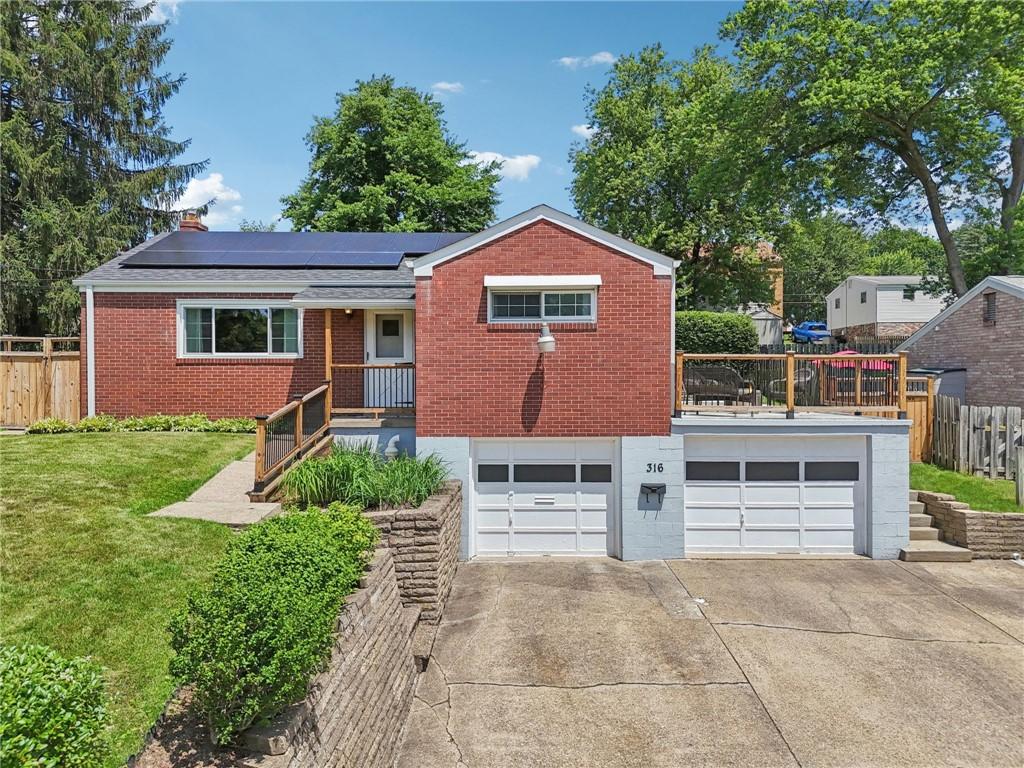 316 Lee Ave, Ross Twp, PA 15237 - photo 1