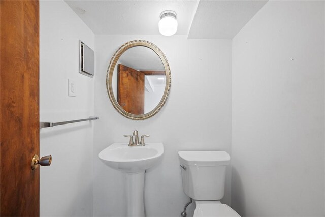 147 Ridgewood Dr, Economy, PA 15042 - photo 28