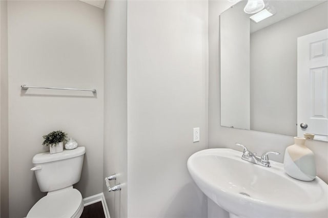 108 Norfolk Dr, Buffalo Twp But, PA 16055 - half bath with a sink and toilet