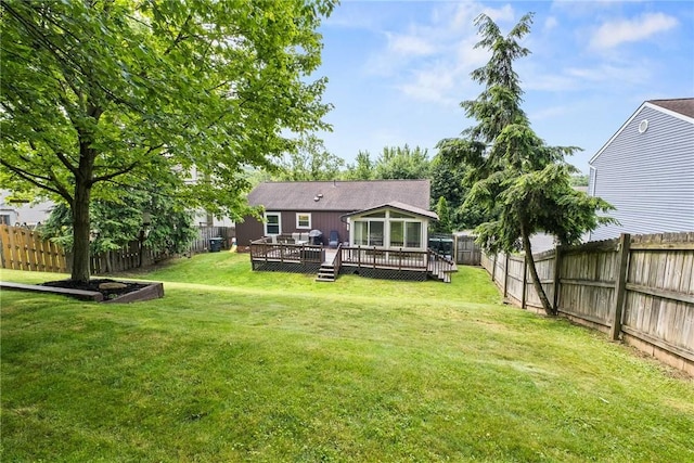 833 Glendale Ct, Cranberry Twp, PA 16066 - back of house with a fenced backyard and a wooden deck