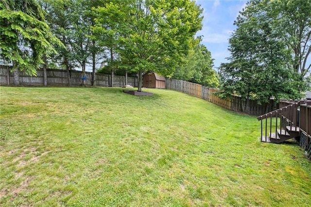 833 Glendale Ct, Cranberry Twp, PA 16066 - fenced backyard with a storage shed