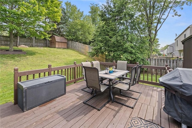 833 Glendale Ct, Cranberry Twp, PA 16066 - wooden deck with outdoor dining area, a fenced backyard, area for grilling, and a storage shed