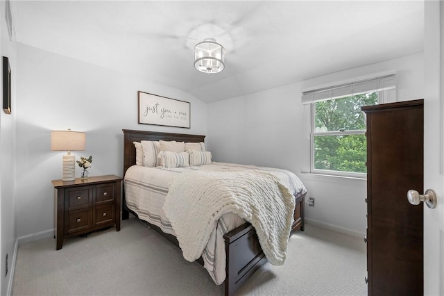 727 Vermont Ave, Mt Lebanon, PA 15234 - bedroom featuring light carpet and lofted ceiling