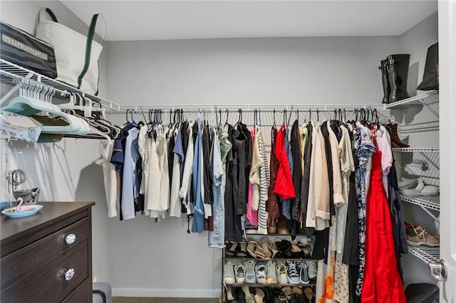 1006 Callaway Dr, Jeannette, PA 15644 - walk in closet featuring carpet