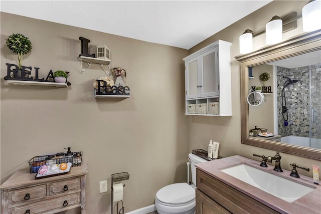 245 Shaw Ct, Salem Twp Wml, PA 15670 - bathroom with tiled shower and vanity