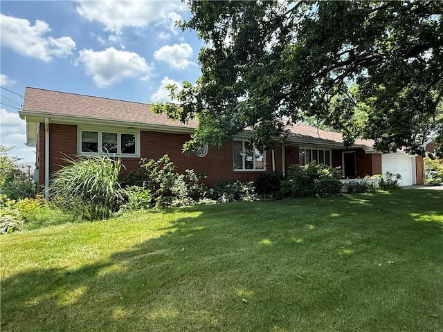 1180 Sunset Dr, Latrobe, PA 15650 - ranch-style house featuring brick siding, a garage, and a front lawn