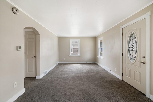 1029 Nimick Ave, Monaca, PA 15061 - foyer featuring carpet, crown molding, and arched walkways