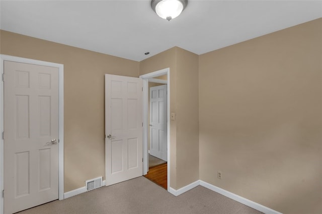 2860 Beaver Rd, Pa, PA 15003 - unfurnished bedroom with carpet flooring and baseboards