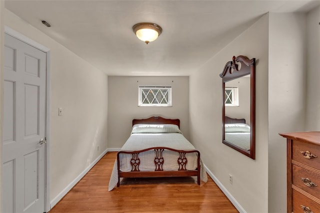 2860 Beaver Rd, Pa, PA 15003 - bedroom featuring light wood-type flooring and baseboards