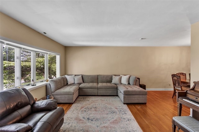 2860 Beaver Rd, Pa, PA 15003 - living room featuring light wood-style flooring and baseboards