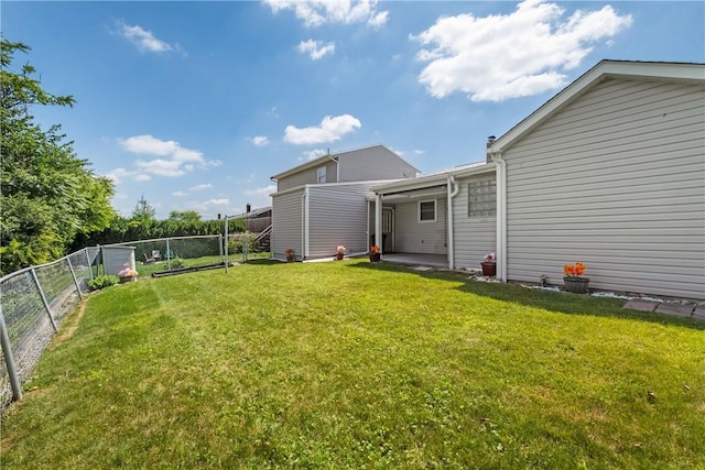 1434 Washington Blvd, Port Vue, PA 15133 - fenced backyard with a patio