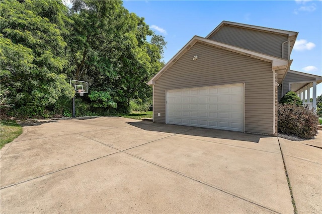 3013 Chessman St, Hampton, PA 15101 - view of side of property featuring a garage