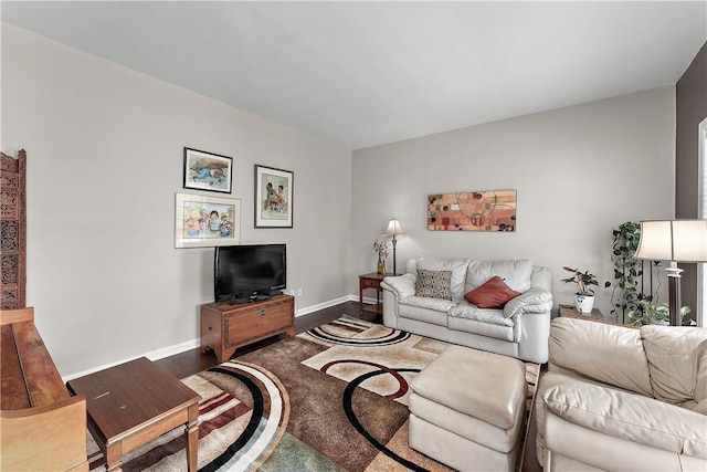3013 Chessman St, Hampton, PA 15101 - living room with baseboards