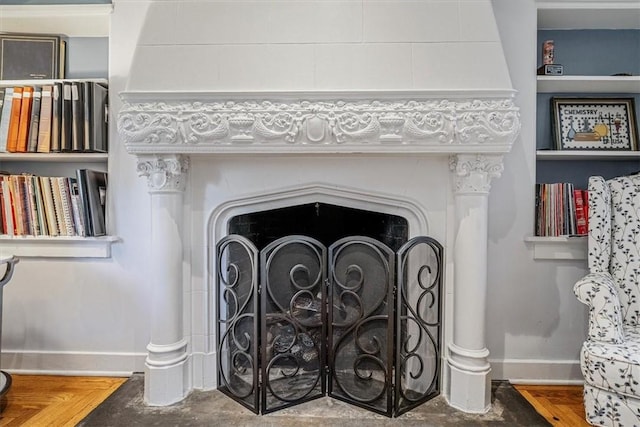 6403 Beacon St, Squirrel Hill, PA 15217 - detailed view of baseboards