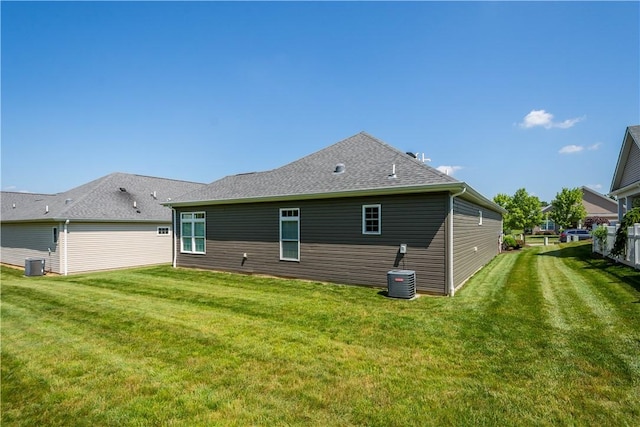 517 Altmyer Fields Ln, Marshall, PA 15090 - rear view of property featuring a lawn