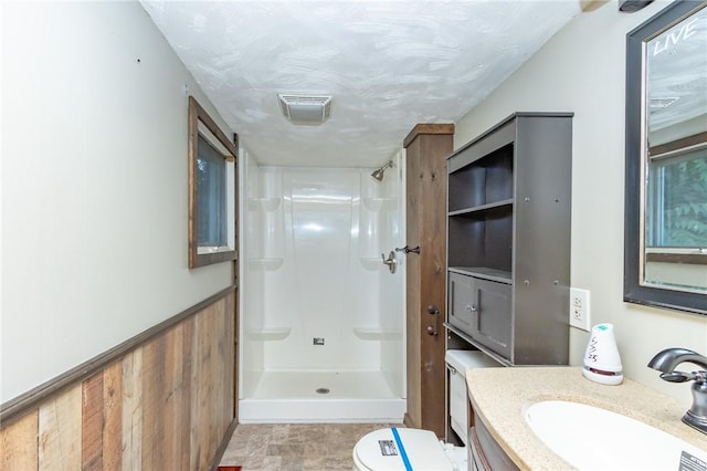 133 2nd, St, PA 15961 - bathroom with vanity and a shower
