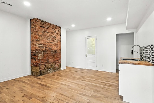 1301 Itin St, Spring Hill, PA 15212 - photo 42