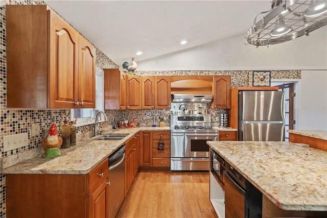 115 Magnolia Ln, Coal Center Boro, PA 15423 - photo 7