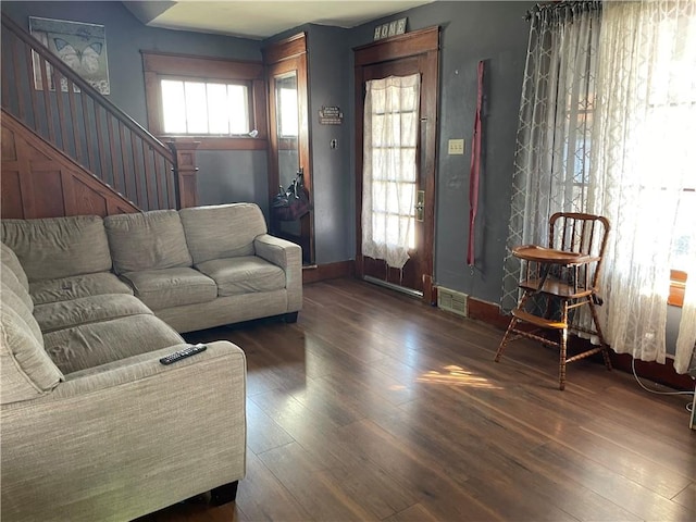 705 E Lutton St, New Castle/4Th, PA 16101 - photo 6