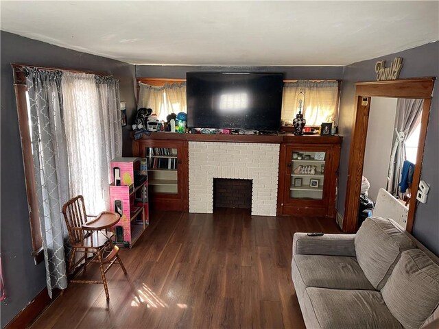 705 E Lutton St, New Castle/4Th, PA 16101 - photo 7