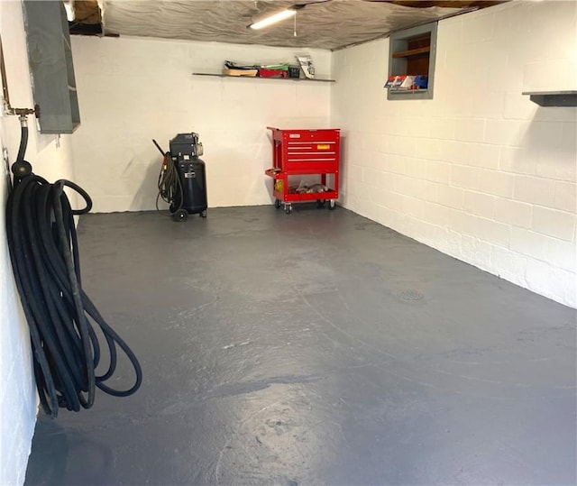 118 Delaware Ave, Scottdale, PA 15683 - garage with concrete block wall