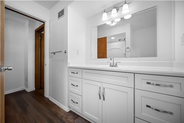 389 Mercer Rd, Hempfield Twp Mer, PA 16125 - bathroom featuring wood finished floors and vanity