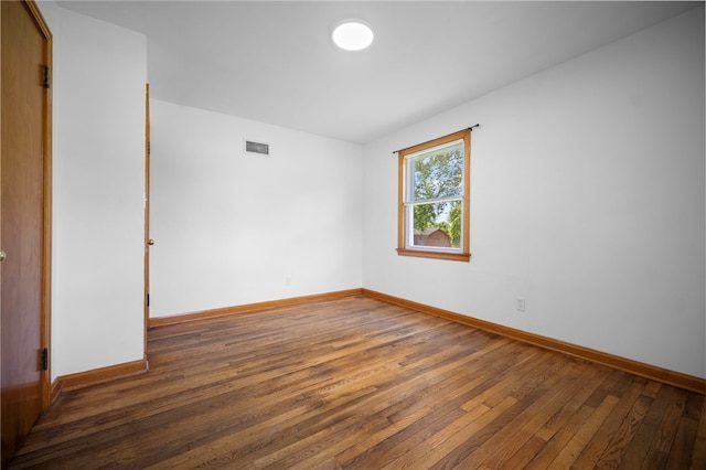 389 Mercer Rd, Hempfield Twp Mer, PA 16125 - empty room featuring hardwood / wood-style flooring and baseboards