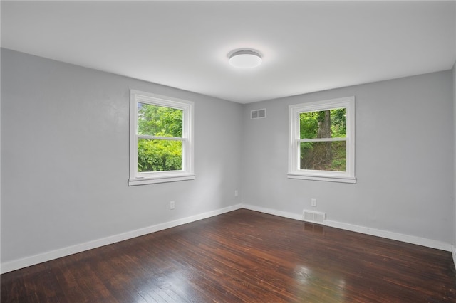 1809 Rosedale St, Verona, PA 15147 - unfurnished room featuring healthy amount of natural light and dark wood-style floors
