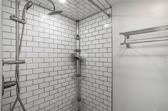1809 Rosedale St, Verona, PA 15147 - bathroom with tiled shower