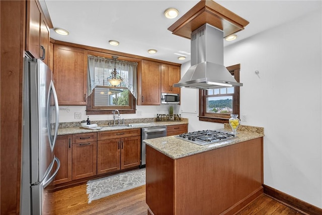 839 Hiland Ave, Coraopolis, PA 15108 - photo 3