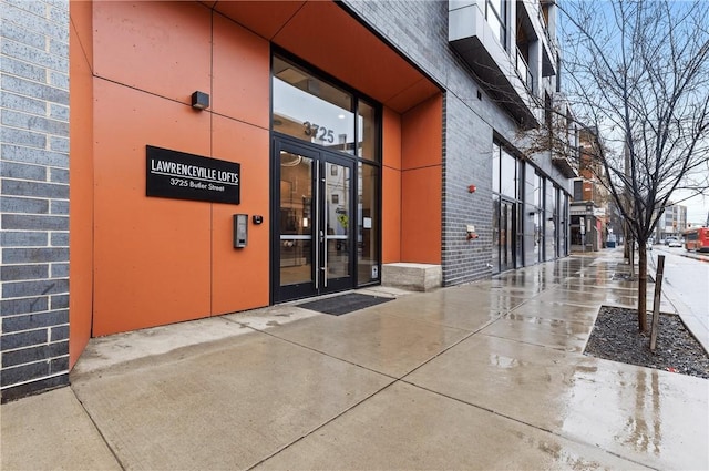 3725 Butler St Unit 306, Lawrenceville, PA 15201 - property entrance featuring brick siding