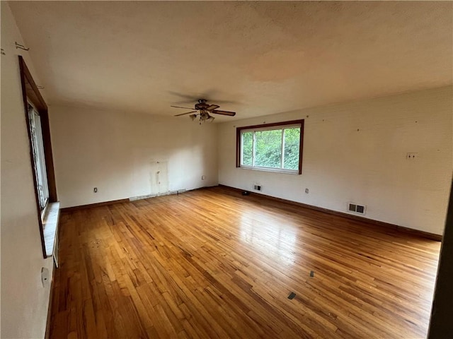5601 Rodgers St, Lincoln Place, PA 15207 - photo 5