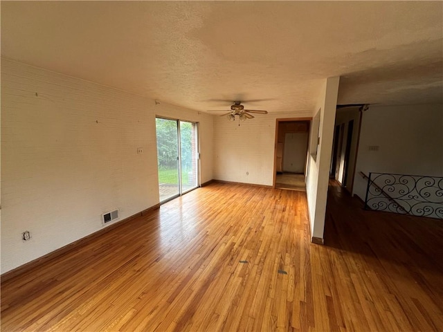 5601 Rodgers St, Lincoln Place, PA 15207 - photo 6