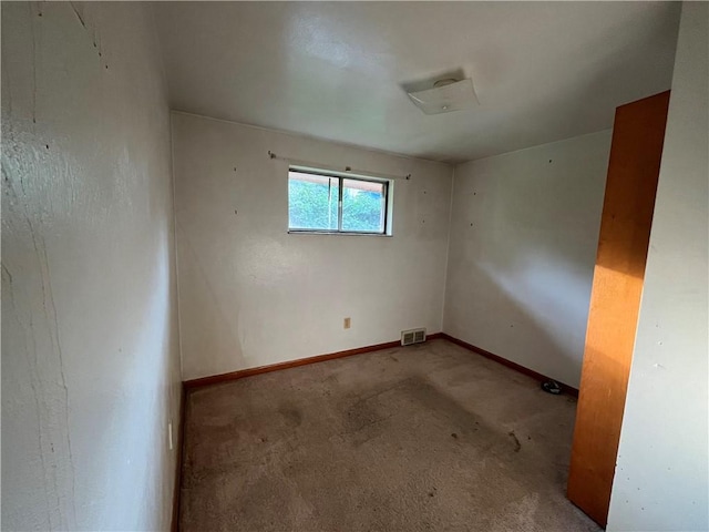 5601 Rodgers St, Lincoln Place, PA 15207 - photo 9