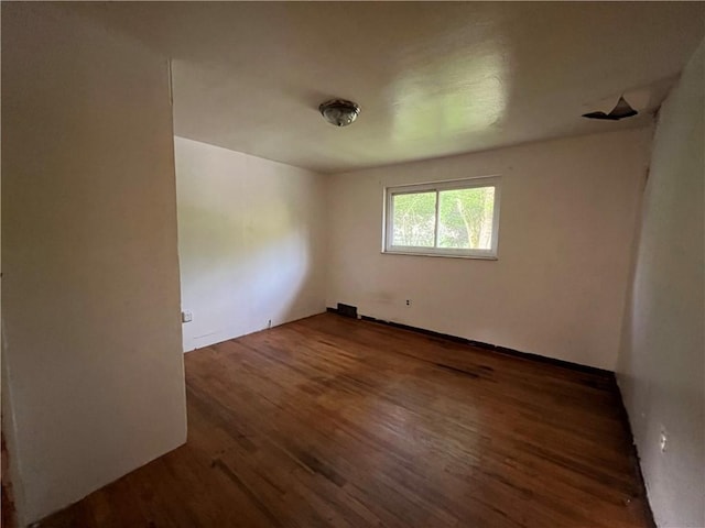 5601 Rodgers St, Lincoln Place, PA 15207 - photo 12