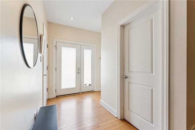 21 Enon Way S, Side, PA 15203 - foyer featuring light wood finished floors and recessed lighting