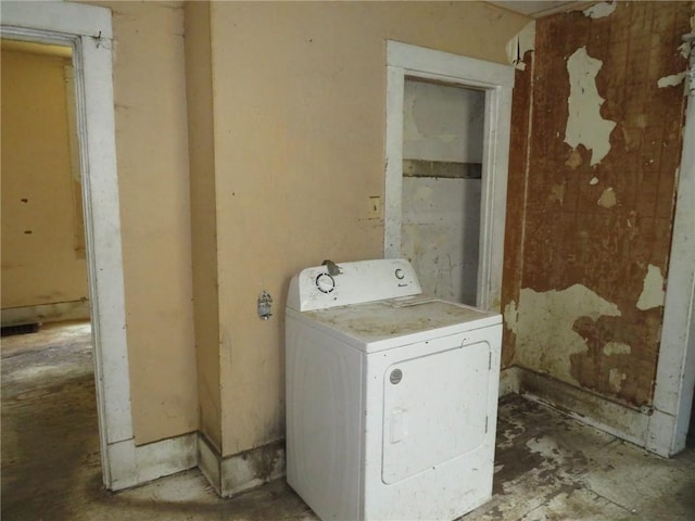 546 Ridge Ave, New Kensington, PA 15068 - washroom featuring washer / clothes dryer