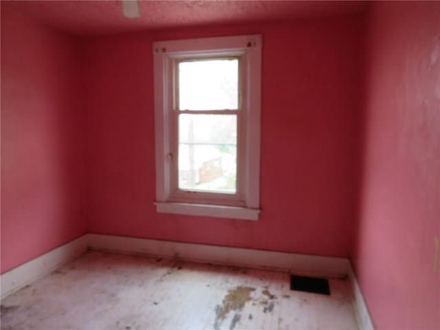 546 Ridge Ave, New Kensington, PA 15068 - empty room with healthy amount of natural light
