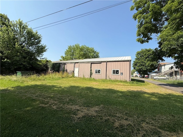 00 Cranberry Ln, Carmichaels/Cumblnd, PA 15320 - view of green lawn with a pole building and an outdoor structure