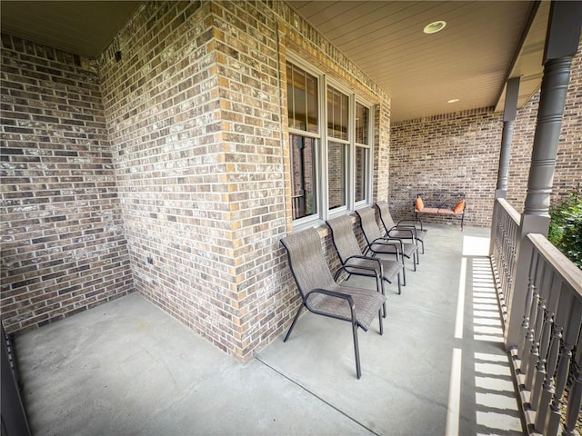 121 Covington Dr, Center Twp, PA 16001 - view of covered porch