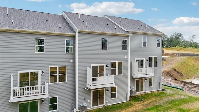 116 River Ridge Drive, Moon/Crescent Twp, PA 15108 - rear view of house featuring a balcony