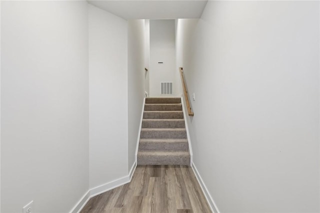 116 River Ridge Drive, Moon/Crescent Twp, PA 15108 - staircase with wood finished floors and baseboards