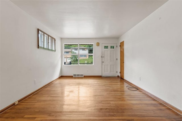 809 Sleepy Hollow Rd, Castle Shannon, PA 15234 - empty room featuring light wood-style floors and baseboards