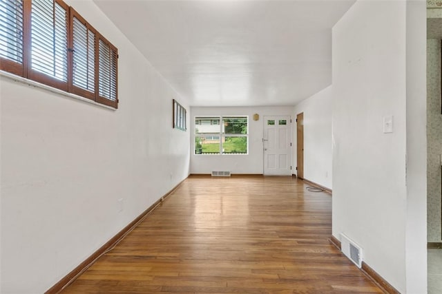 809 Sleepy Hollow Rd, Castle Shannon, PA 15234 - unfurnished room with wood finished floors and baseboards